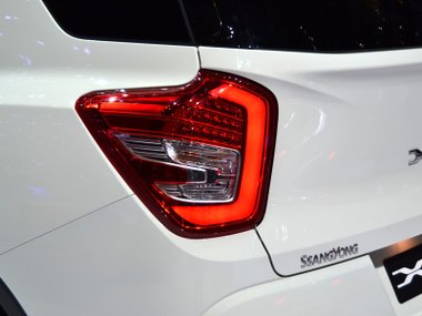 slide image for gallery: 20506 | SsangYong XLV