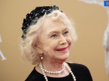 Светлана Немоляева