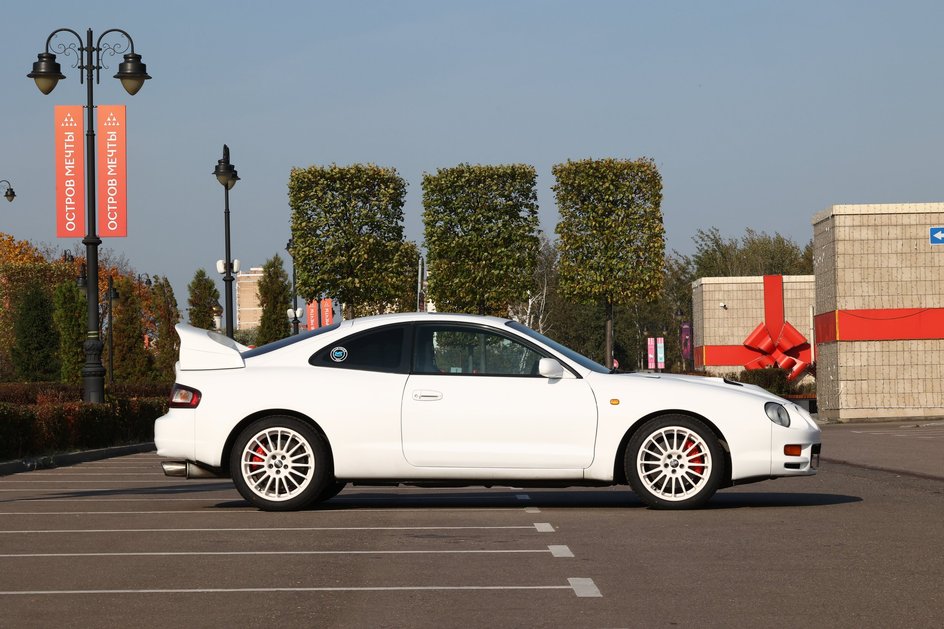 Toyota Celica GT-Four ST205