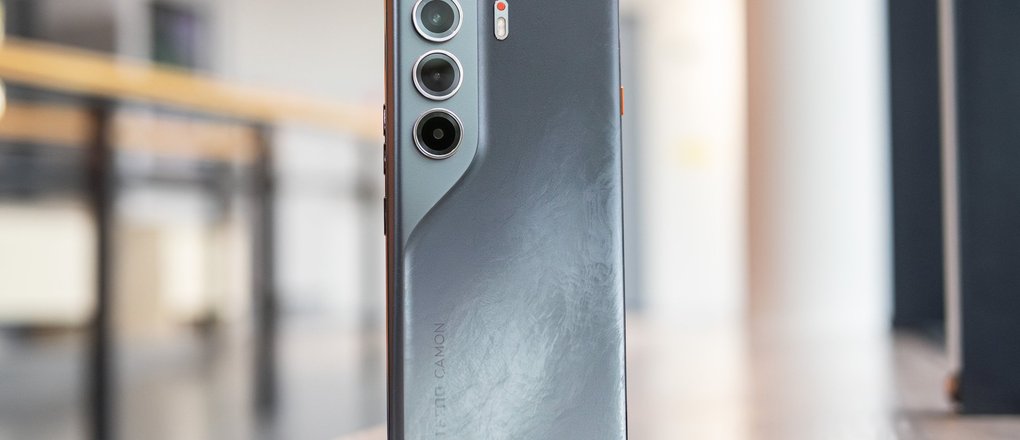 TECNO CAMON 40 Pro 5G