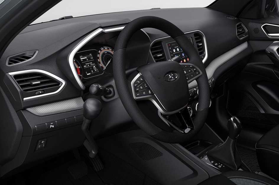 Салон седана Lada Vesta с ручным управлением Салон седана Lada Vesta с ручным управлением