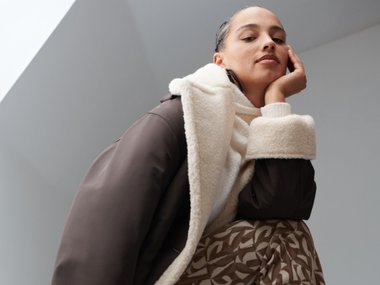 Slide image for gallery: 15638 | Winter Capsule Collection & Other Stories