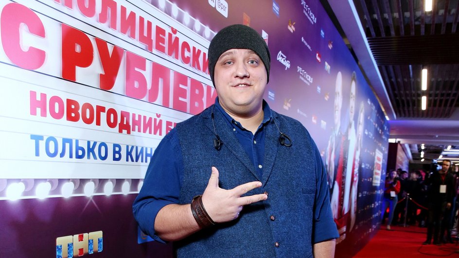 Роман Попов Роман Попов