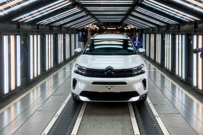 Производство Citroen С5 Aircross на заводе ПСМА Рус в Калуге