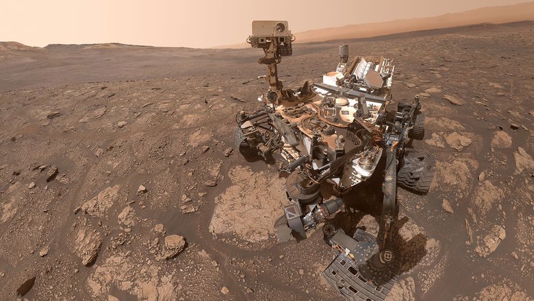 Селфи Curiosity в локации «Мэри Эннинг» на Марсе.