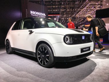 slide image for gallery: 24180 | Honda e Prototype