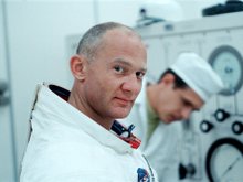 Кадр из Аполлон 11