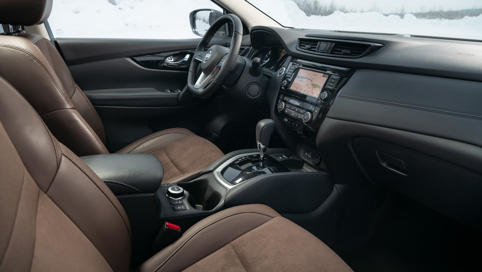 slide image for gallery: 27505 | Qashqai салон