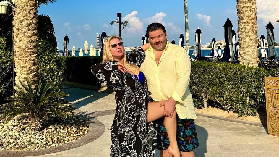 Анна Семенович и Денис Шреер Анна Семенович и Денис Шреер