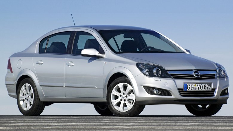 Opel Astra H 2004 - 2011 Седан