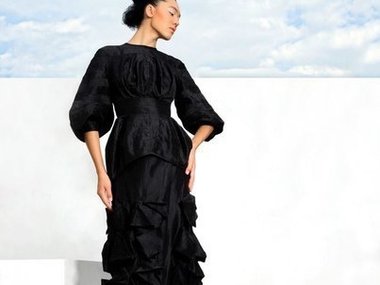 Slide image for gallery: 3260 | Комментарий lady.mail.ru: Черное платье от Ольги Стан