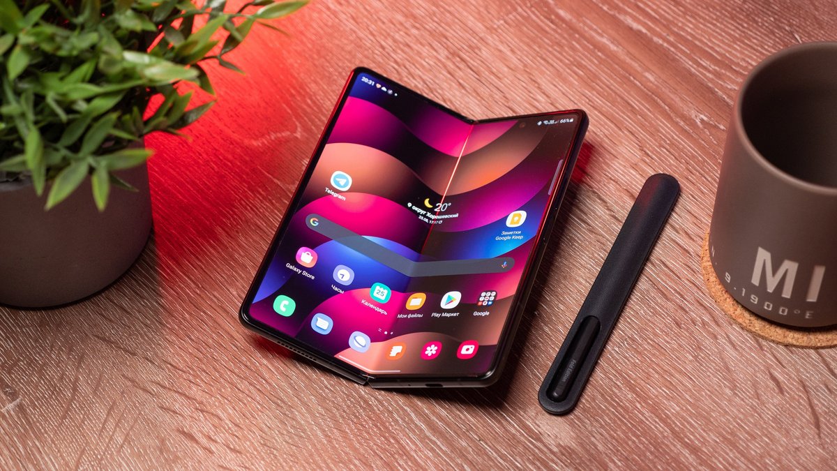 Полный обзор Samsung Galaxy Z Fold3: гибкая революция под надежной защитой  - Hi-Tech Mail.ru