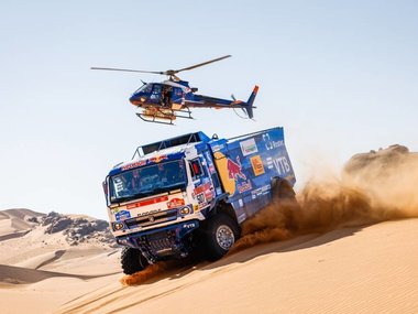 slide image for gallery: 27256 | КАМАЗ на Дакаре