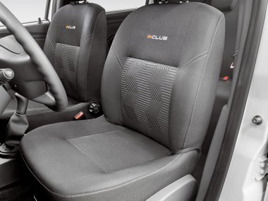 slide image for gallery: 25122 | Lada Club interior