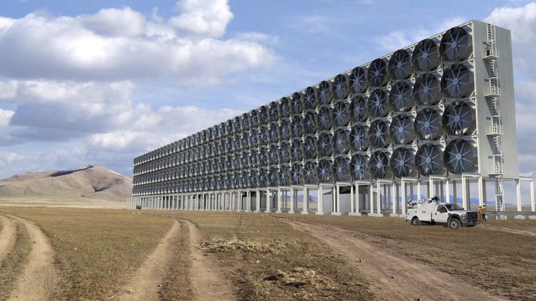 Примерно так могут выглядеть вентиляторные установки для очистки воздуха от углекислого газа. Фото: AP News