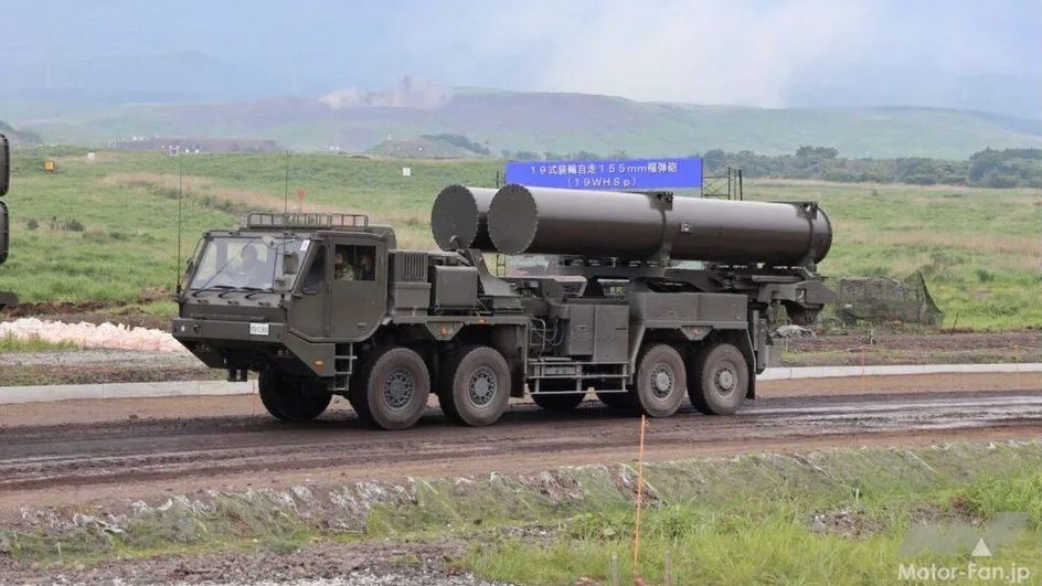 Япония демонстрирует новые боевые системы на учениях Fuji Firepower Exercise 2025