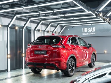 slide image for gallery: 27930 | Mitsubishi Eclipse Cross