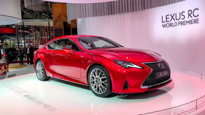 slide image for gallery: 23783 | Lexus RC