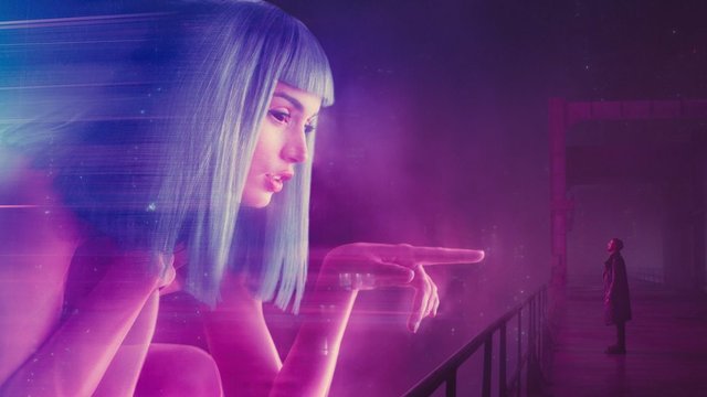 Кадр из фильма «Бегущий по лезвию 2049» Кадр из фильма «Бегущий по лезвию 2049»