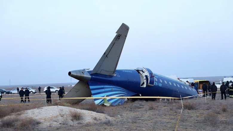 Падение самолета Azerbaijan Airlines.