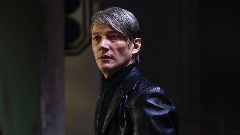 Сергей Гилев в сериале «13 клиническая. Начало» Сергей Гилев в сериале «13 клиническая. Начало»