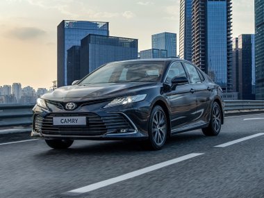 slide image for gallery: 27668 | Toyota Camry