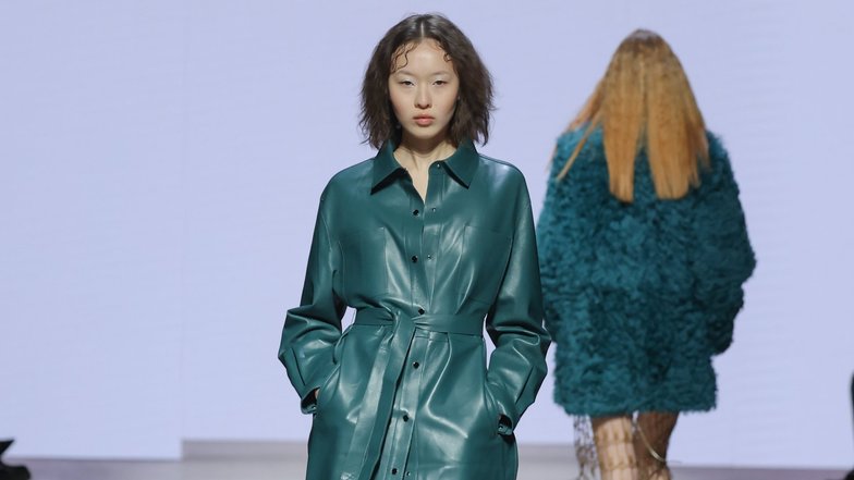 EMRE ERDEMOĞLU (источник фото: https://moscowfashion.ru) EMRE ERDEMOĞLU (источник фото: https://moscowfashion.ru)
