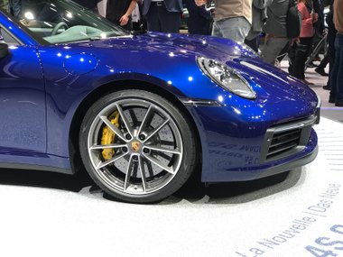 slide image for gallery: 24196 | Porsche 911