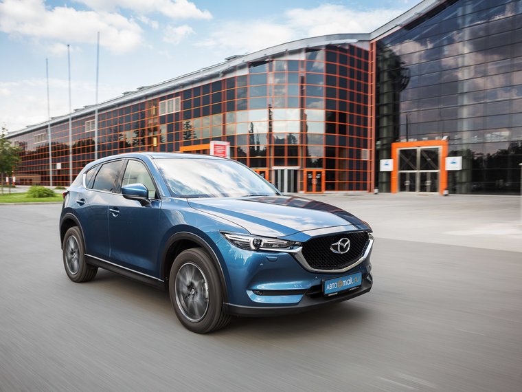 slide image for gallery: 24563 | Mazda CX-5