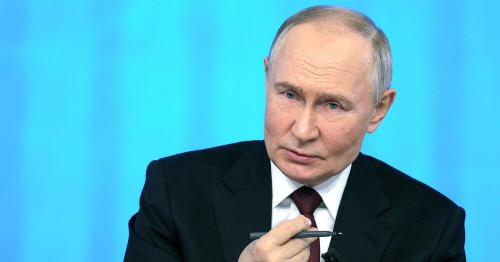 Путин высказался о прежних учебниках истории