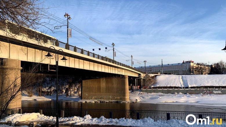 В Омске испытали на прочность Комсомольский мост - Недвижимость Омска