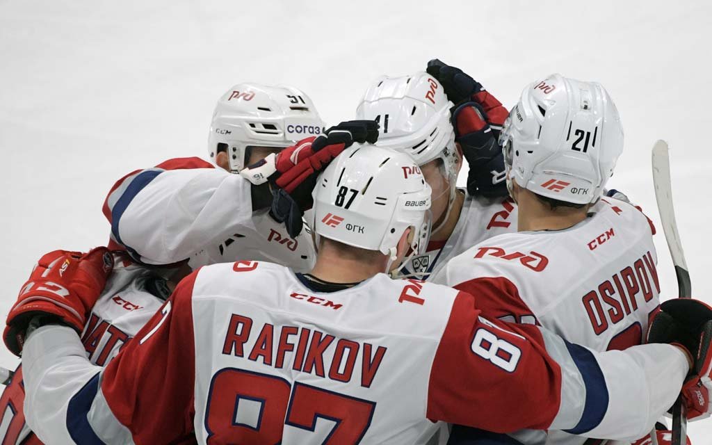 «Локомотив» обыграл ЦСКА в первом матче второго раунда плей-офф КХЛ