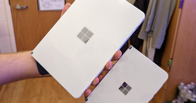 В сеть попали снимки Microsoft Surface Neo с двумя экранами