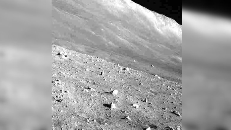 Инженеры спешно воспользовались навигационной камерой, чтобы сфотографировать лунный пейзаж.