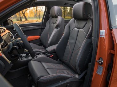slide image for gallery: 25260 | Audi Q3