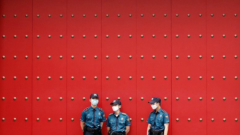 Полицейские в Сеуле, Южная Корея