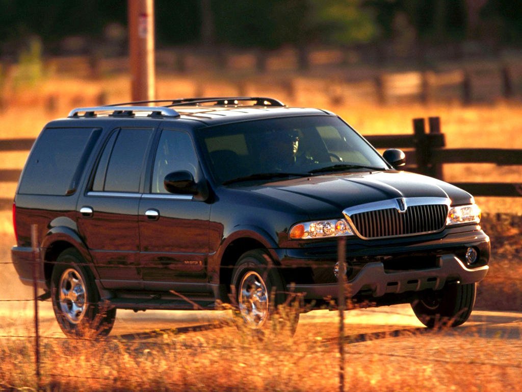 Lincoln Navigator: почему его полюбили