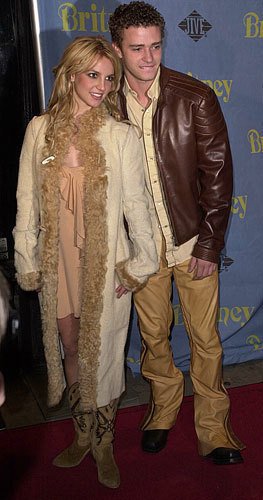 С Бритни Спирс, ноябрь 2001 года