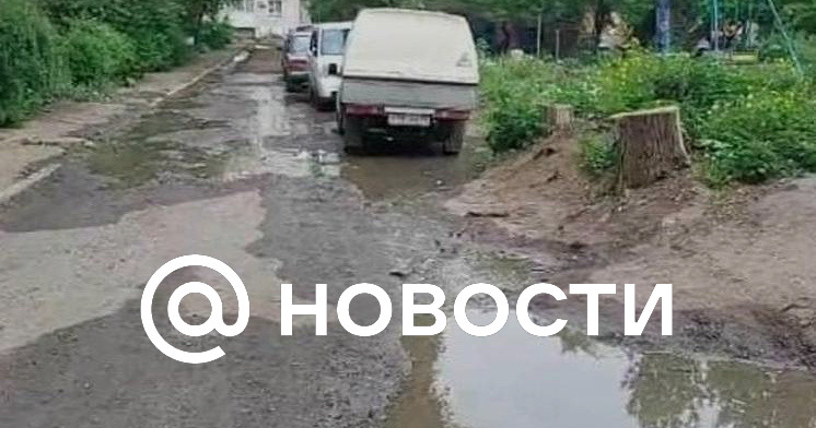 В Воронеже водоканал трое суток не может заткнуть фонтан в