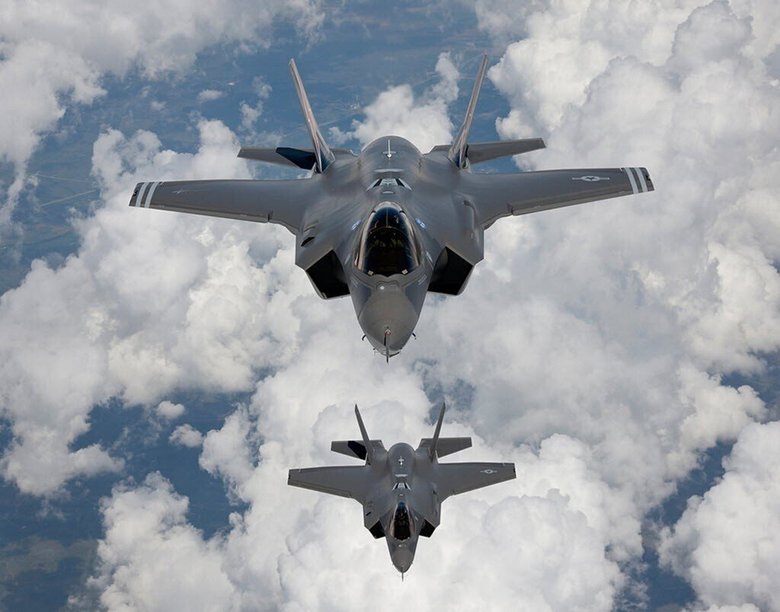 Малозаметные американские истребители F-35. Фото: Xinhua