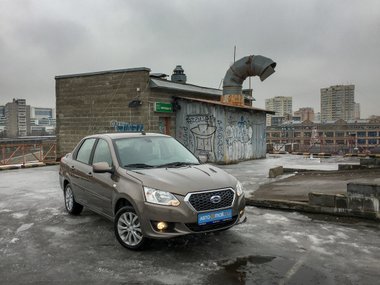 slide image for gallery: 24253 | Зато не пешком: «Лада» против почти «японца»