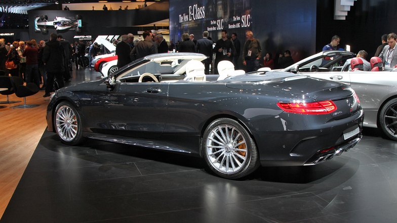 slide image for gallery: 19741 | Mercedes-AMG S 65 Cabriolet