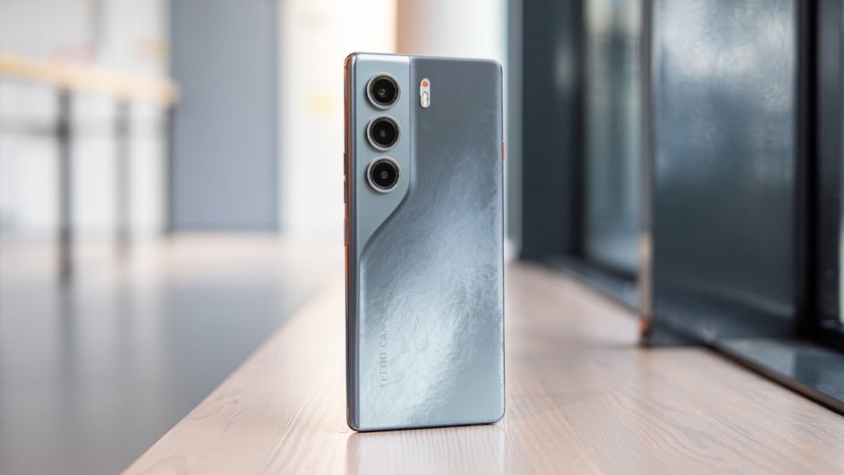 TECNO CAMON 40 Pro 5G TECNO CAMON 40 Pro 5G