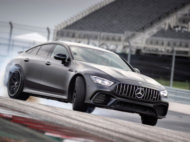 slide image for gallery: 24153 | Mercedes