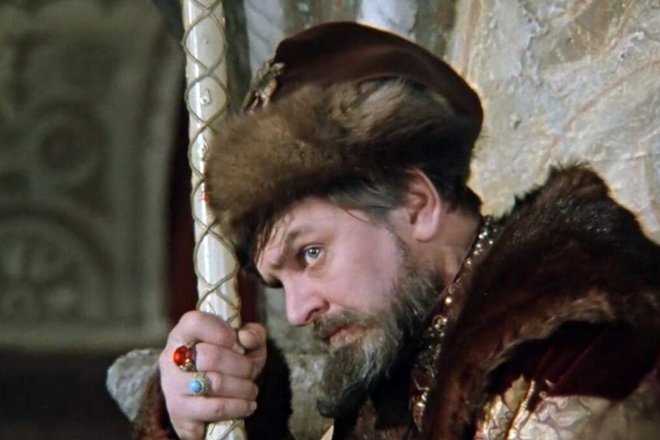 Юрий Яковлев в фильме «Иван Васильевич меняет профессию»
