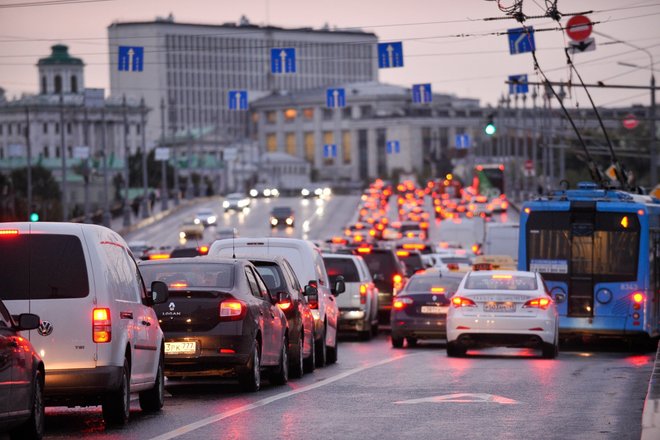 Вечерние пробки на дорогах Москвы. Вечерние пробки на дорогах Москвы.
