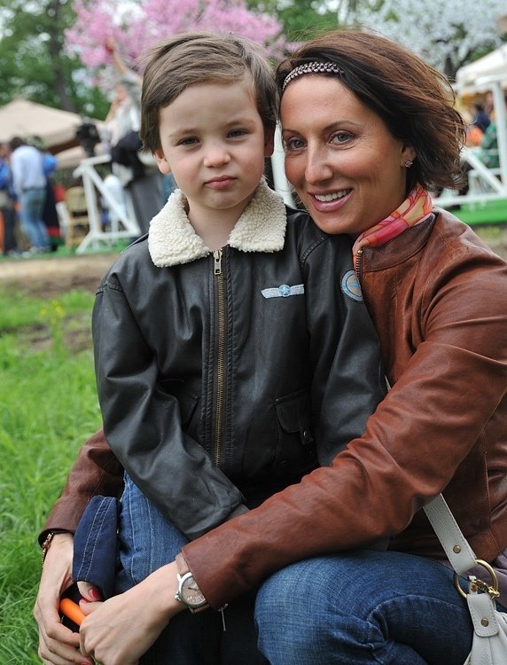 Алика с младшим сыном Макаром