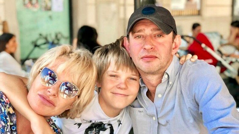 Константин Хабенский с сыном и тещей Константин Хабенский с сыном и тещей