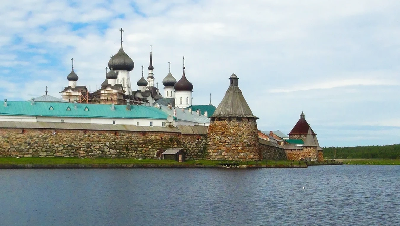 Храм на Соловецких островах.