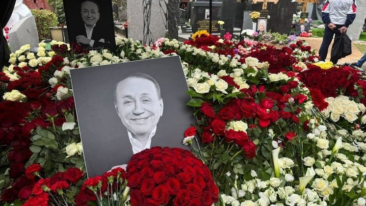 Могила Александра Маслякова Могила Александра Маслякова